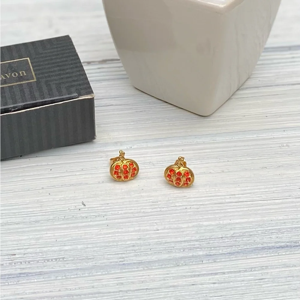 VTG Avon PUMPKIN Earrings - Picture 2 of 14